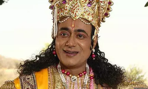 मुकेश खन्ना के साथ नीतीश भारद्वाज, गजेंद्र चौहान को इस तरह फटकारा मुकेश खन्ना के साथ नीतीश भारद्वाज, गजेंद्र चौहान को इस तरह फटकारा