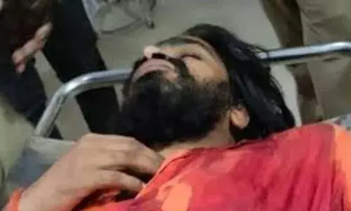 नहीं थम रहे संतों पर हमले...राजस्थान के बाद यूपी-तमिलनाडु में हमला