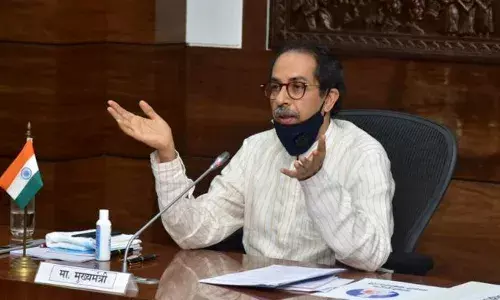 कोरोना विदेशी मेहमान है जो हमारा पीछा नहीं छोड़ रहा: उद्धव ठाकरे कोरोना विदेशी मेहमान है जो हमारा पीछा नहीं छोड़ रहा: उद्धव ठाकरे