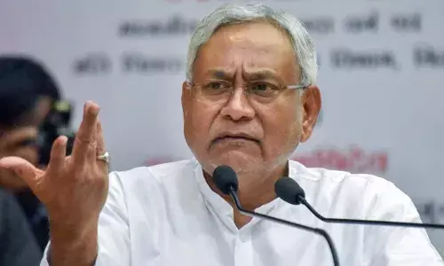 Bihar Election:मुंबई में बत्ती गुल बा, बिहार में लाइट फुल बा.