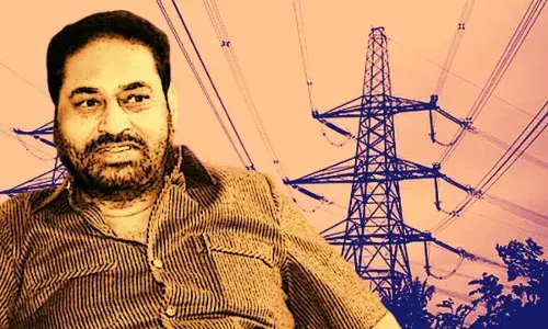 मुंबई की बत्ती गुल एक साजिश - नितिन राऊत ऊर्जा मंत्री मुंबई की बत्ती गुल एक साजिश - नितिन राऊत ऊर्जा मंत्री