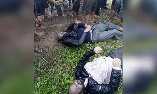 पुणे में बारिश का तांडव, चार लोग पानी में बह गए