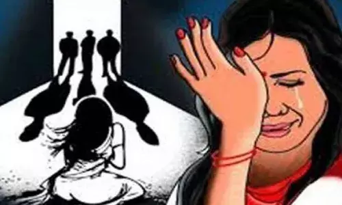 धान काटने गई लड़की के साथ गैंगरेप,जब तक मर नहीं गई नाक-मुंह दबाए रखा धान काटने गई लड़की के साथ गैंगरेप,जब तक मर नहीं गई नाक-मुंह दबाए रखा