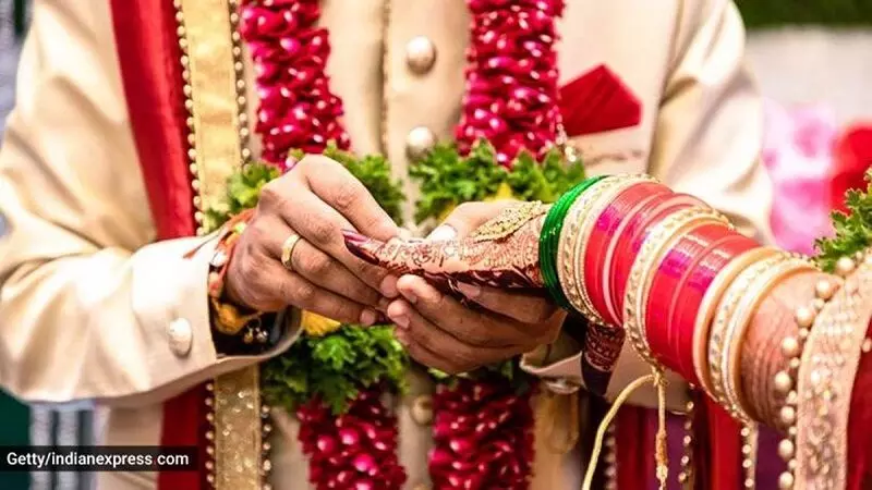 रिपोर्ट में खुलासा, लड़कियों की शादी की उम्र अब हो सकती है 21 साल