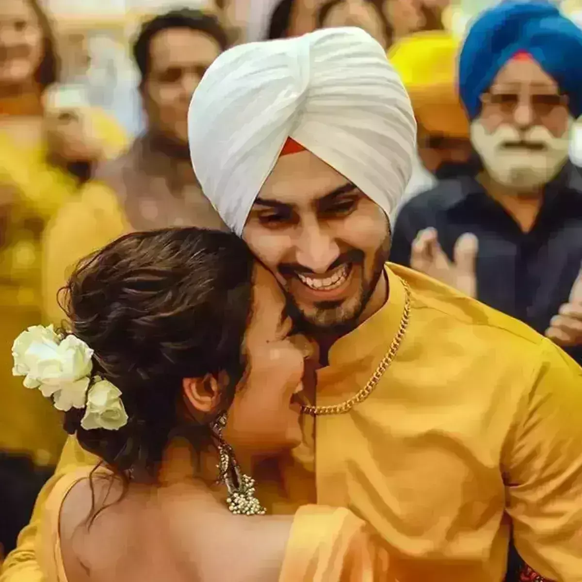 नेहा कक्कड़ ने रोहनप्रीत संग गुरुद्वारे में रचाई शादी नेहा कक्कड़ ने रोहनप्रीत संग गुरुद्वारे में रचाई शादी