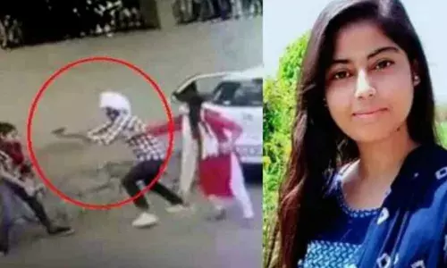 निकिता हत्याकांड : कातिल हुए गिरफ्तार , गाँव की पंचायत की फांसी की मांग ! निकिता हत्याकांड : कातिल हुए गिरफ्तार , गाँव की पंचायत की फांसी की मांग !