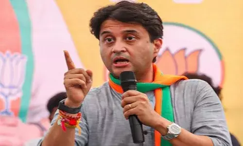 एमपी में जुबानी जंग, ज्योतिरादित्य सिंधिया, बोले- हां मैं कुत्ता हूं