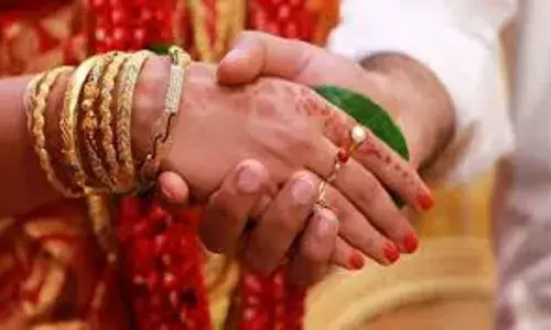 अरे ये तो गंजा है, पत्नी ने पति को छोड़ा भी और एफआईआर भी करवाई दर्ज