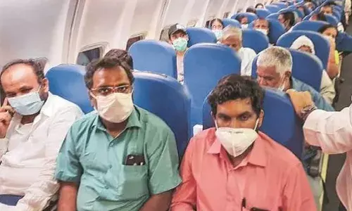 बाप रे! एयर इंडिया की फ्लाइट से दिल्ली से वुहान जाते ही हुआ कोरोना बाप रे! एयर इंडिया की फ्लाइट से दिल्ली से वुहान जाते ही हुआ कोरोना