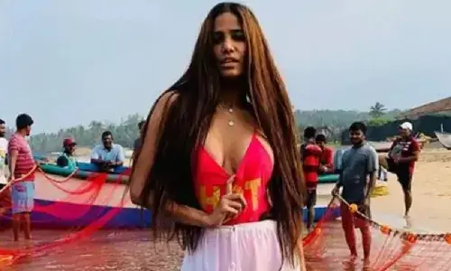 पूनम पांडे के खिलाफ FIR, गोवा में शूट किया अश्लील वीडियो पूनम पांडे के खिलाफ FIR, गोवा में शूट किया अश्लील वीडियो