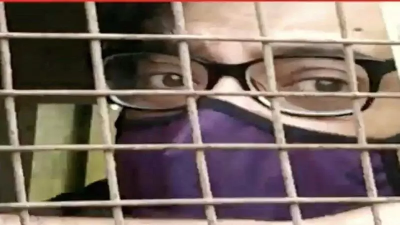 अर्नब गोस्वामी की गिरफ्तारी पर कांग्रेस-शिवसेना का आया बड़ा बयान