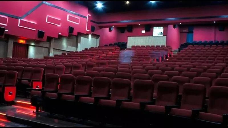 आज से सिनेमाघर,थिएटर व मल्टीप्लेक्स खुलेंगे,जारी होगी एसओपी