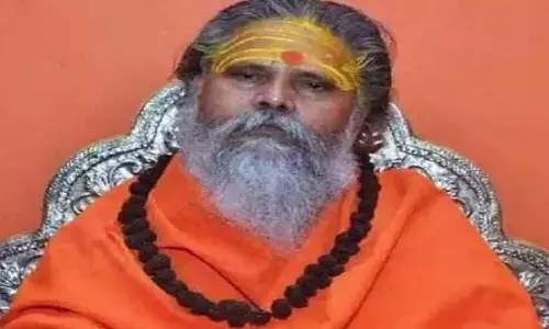 महंत नरेंद्र गिरी ने कहा, अगर क्रिया होगी तो प्रतिक्रिया भी होगी