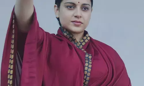 मुंबई पुलिस ने कंगना रनौत को तीसरी बार भेजा समन कंगना की मुसीबत बढ़ी ! मुंबई पुलिस ने कंगना रनौत को तीसरी बार भेजा समन कंगना की मुसीबत बढ़ी !