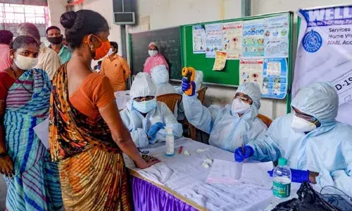 नवंबर में सबसे भयंकर हुआ कोरोना, मिले डेढ़ करोड़ से ज्यादा मरीज