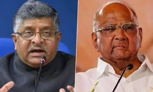 शरद पवार की चिट्ठी पर राजनीतिक बवाल, रविशंकर प्रसाद ने इस तरह बोला हमला शरद पवार की चिट्ठी पर राजनीतिक बवाल, रविशंकर प्रसाद ने इस तरह बोला हमला