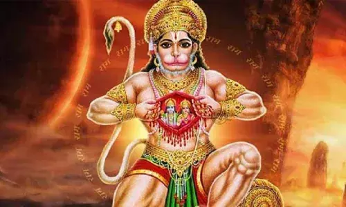 IAS Topper टीना डाबी IAS पति अतहर से तलाक की अर्जी के बाद पढ़ रही हैं हनुमान चालीसा