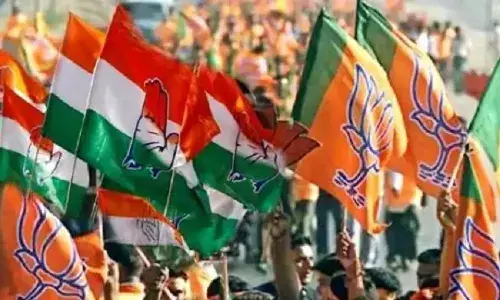 क्षेत्रीय दलों को दबाने राजस्थान में भाजपा-कांग्रेस ने मिलाया हाथ,क्यों दुखी हैं दोनों नेता? क्षेत्रीय दलों को दबाने राजस्थान में भाजपा-कांग्रेस ने मिलाया हाथ,क्यों दुखी हैं दोनों नेता?