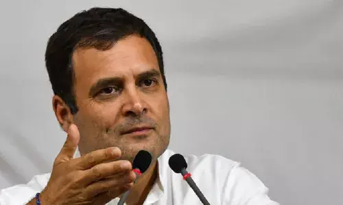 राष्ट्रपति से मुलाकात के बाद राहुल गांधी का पीएम मोदी पर हमला, तो मोहन भागवत भी कहलाएंगे आतंकी