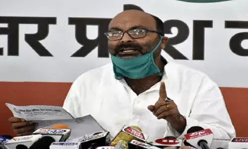 UP कांग्रेस अध्यक्ष लल्लू का आरोप,लोकल फॉर वोकल की आड़ में जनता का पैसा लूट रही सरकार UP कांग्रेस अध्यक्ष लल्लू का आरोप,लोकल फॉर वोकल की आड़ में जनता का पैसा लूट रही सरकार