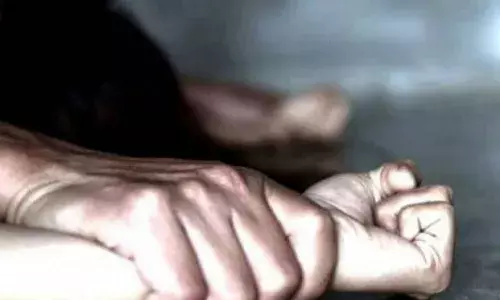 महाराष्ट्र फिर हुआ शर्मसार,चलती बस में युवती के साथ दो बार बलात्कार,आरोपी फरार महाराष्ट्र फिर हुआ शर्मसार,चलती बस में युवती के साथ दो बार बलात्कार,आरोपी फरार