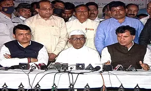 आखिर कैसे मान गए अण्णा हजारे,अब नहीं करेंगे अनशन? आखिर कैसे मान गए अण्णा हजारे,अब नहीं करेंगे अनशन?