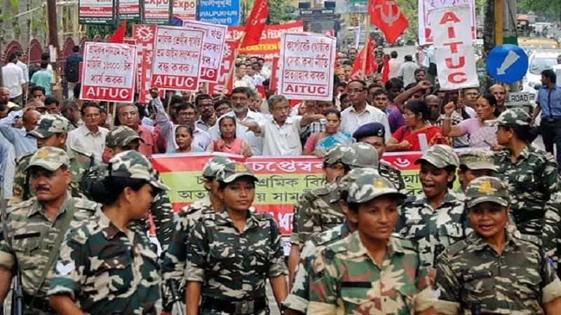 बजट: निजीकरण के खिलाफ उतरे 10 मजदूर संगठन, 3 फरवरी को देशव्यापी प्रदर्शन