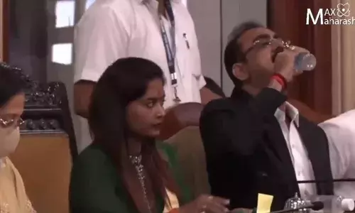 #BMCBUDGET-पानी समझकर सेनिटायजर गटक गए सहआयुक्त