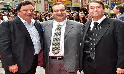 भाईयों से बिछड़ने का दर्द,रणधीर कपूर बोले-अब घर में अकेला रह गया हूं.. भाईयों से बिछड़ने का दर्द,रणधीर कपूर बोले-अब घर में अकेला रह गया हूं..
