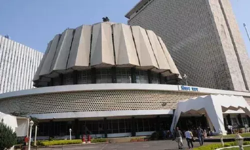 1March:महाराष्ट्र विधानमंडल का बजट सत्र हंगामेदार होने की आशंका