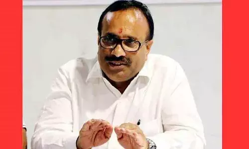 Mumbai:BJP MLA का आरोप,कोविड सेंटर में डाक्टर ने महिला की मांगी अस्मत,देखें वीडियो