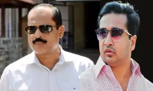 150 करोड़ दो नहीं तो पड़ेगा छापा,नितेश राणे का सचिन वाजे पर सटोरिये से पैसे वसूलने का आरोप 150 करोड़ दो नहीं तो पड़ेगा छापा,नितेश राणे का सचिन वाजे पर सटोरिये से पैसे वसूलने का आरोप