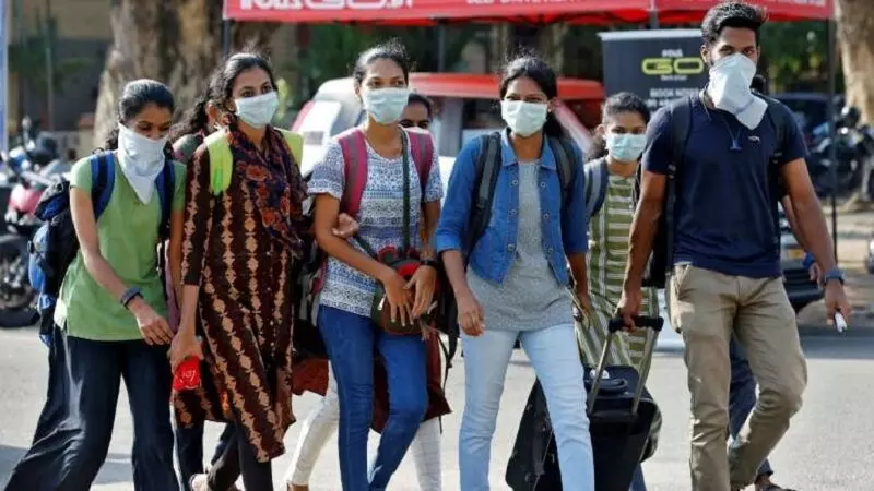 Mumbai:इन दफ्तरों में 50 फीसदी स्टाफ ही करेंगे काम,नाक से नीचे मास्क वालों को No Entry