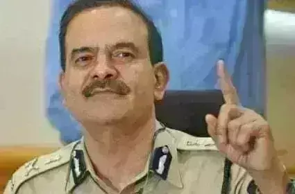 अब परमबीर सिंह पर नया लेटर बम अब परमबीर सिंह पर नया लेटर बम