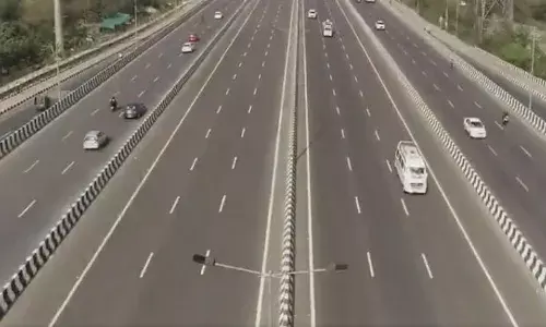 जनता के लिए खुला दिल्ली-मेरठ एक्सप्रेस वे, ढाई घंटे का सफर अब 45 मिनट में होगा पूरा...