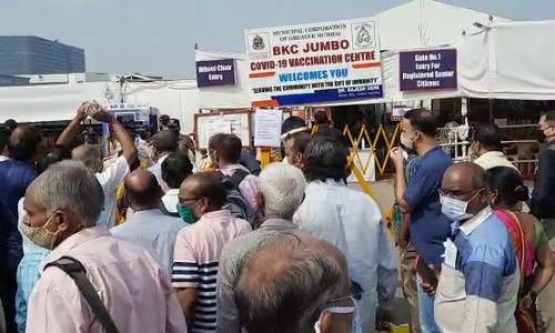 #TikaUtsav : मुंबई के सबसे बड़े वैक्सीन सेंटर मे भी वैक्सीन खत्म !