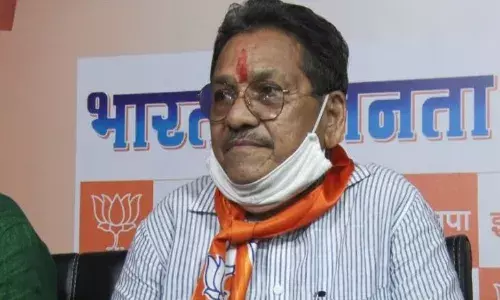 MP: प्रेम सिंह पटेल ने दिया विवादित बयान, कहा- जिनकी उम्र हो जाती है, उन्हें मरना ही पड़ता है MP: प्रेम सिंह पटेल ने दिया विवादित बयान, कहा- जिनकी उम्र हो जाती है, उन्हें मरना ही पड़ता है
