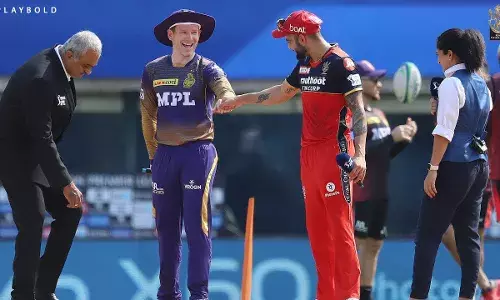 IPL: कोलकाता नाइट राइडर्स के दो खिलाड़ी पॉजीटिव,आज होने वाला RCB और KKR का मैच रद्द ! IPL: कोलकाता नाइट राइडर्स के दो खिलाड़ी पॉजीटिव,आज होने वाला RCB और KKR का मैच रद्द !