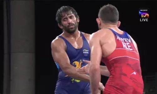 Tokyo Olympics: बजरंग पुनिया सेमीफाइनल हारे, भारत के गोल्ड की फिर टूटी आस, कांस्य की उम्मीद बाकी