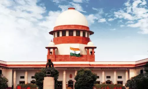 फर्जी जनहित याचिका पहले बंद करें: सुप्रीम कोर्ट ने वकीलों को सुनाया फर्जी जनहित याचिका पहले बंद करें: सुप्रीम कोर्ट ने वकीलों को सुनाया