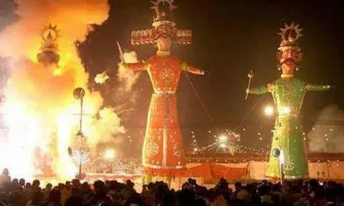 आज दशहरा का पर्व है, जानिए क्यों मनाया जाता है नवमी और विजयादशमी का पर्व ? आज दशहरा का पर्व है, जानिए क्यों मनाया जाता है नवमी और विजयादशमी का पर्व ?