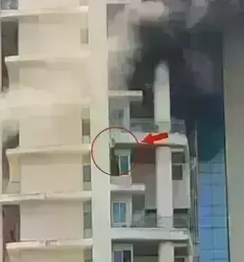 Mumbai Avighna Park Tower Fire : जानिए वायरल वीडियो में मरने वाले व्यक्ति का नाम क्या था Mumbai Avighna Park Tower Fire : जानिए वायरल वीडियो में मरने वाले व्यक्ति का नाम क्या था