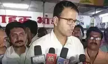 विलय तक नहीं हटेंगे, संघर्ष मजदूर संघ ने किया एसटी कर्मचारियों के आंदोलन का समर्थन विलय तक नहीं हटेंगे, संघर्ष मजदूर संघ ने किया एसटी कर्मचारियों के आंदोलन का समर्थन