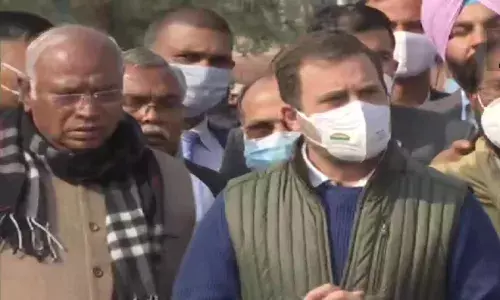 सरकार की दलाली मत करो, पत्रकार के सवाल पर राहुल का जवाब सरकार की दलाली मत करो, पत्रकार के सवाल पर राहुल का जवाब