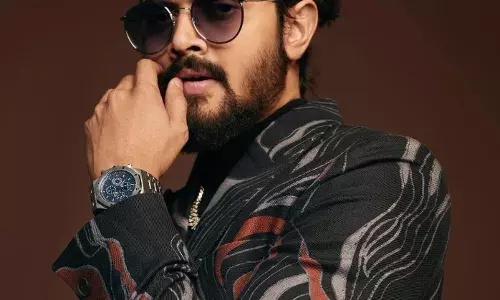 कन्फर्म - भुवन बाम ढिंडोरा के दूसरे सीजन के साथ वापस लौटेंगे! कन्फर्म - भुवन बाम ढिंडोरा के दूसरे सीजन के साथ वापस लौटेंगे!