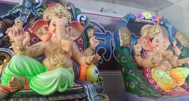 नवी मुंबई इस बार गणेश उत्सव के लिए विदेशों ज्यादा आ रही बप्पा के मूर्तियों की डिमांड
