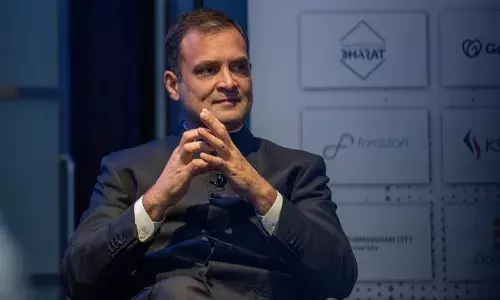 युवाओं की बेरोजगारी और उनके परिवारों की पीड़ा को लेकर खासे चिंतित हैं राहुल गांधी, इसलिए नहीं मनाएंगे जन्मदिन युवाओं की बेरोजगारी और उनके परिवारों की पीड़ा को लेकर खासे चिंतित हैं राहुल गांधी, इसलिए नहीं मनाएंगे जन्मदिन