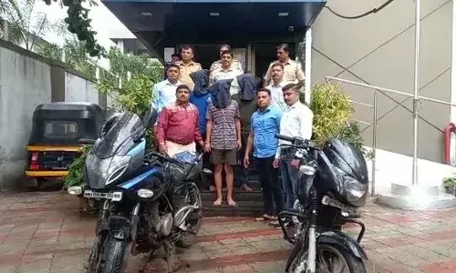 चेन स्नैचिंग, डकैती व चोरी के पांच मामले सुलझे, पुलिस की रिपोर्ट दर्ज चेन स्नैचिंग, डकैती व चोरी के पांच मामले सुलझे, पुलिस की रिपोर्ट दर्ज
