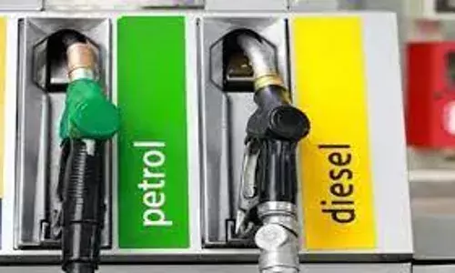 निजी पेट्रोलियम कंपनियों की लूट! डीजल के दाम सरकारी कंपनी से 5 से 31 रुपए ज्यादा है!!
