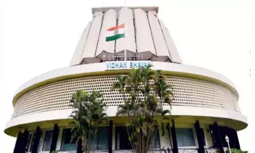 महाराष्ट्र विधानसभा स्पीकर के चुनाव में बीजेपी-शिंदे गुट ने बहुमत हासिल किया, बीजेपी के राहुल नार्वेकर को 164 वोट मिला, नार्वेकर नए स्पीकर होंगे।